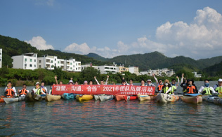 2004年成立深圳市英泰格電子科技有限公司，進(jìn)行市場(chǎng)的全力開(kāi)拓，獲得了TE的代理授權(quán)；